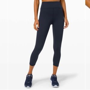 lululemon invigorate crop tight!
